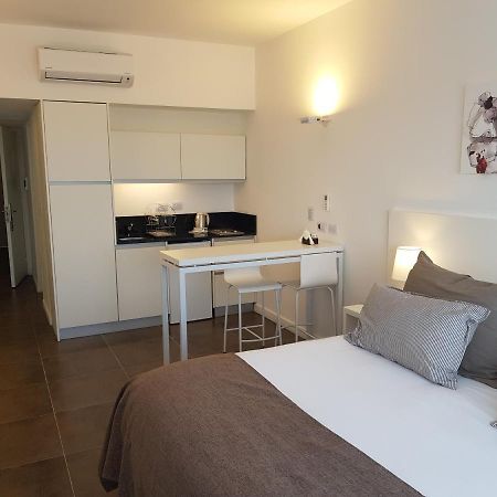 Rental Suites 坎帕纳 外观 照片