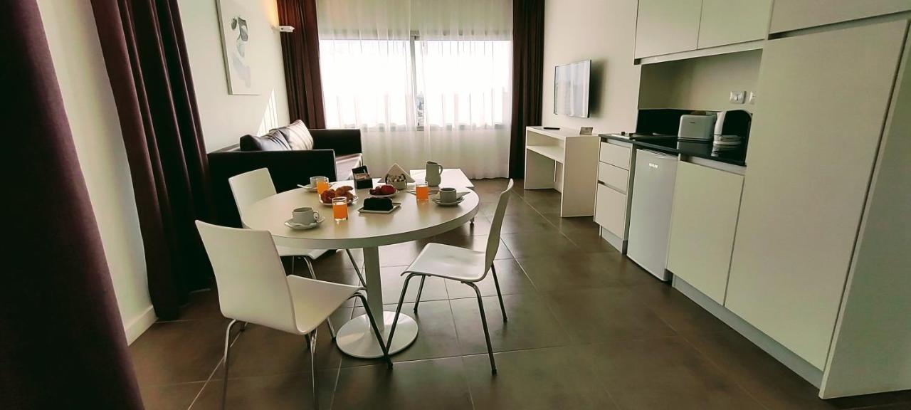 Rental Suites 坎帕纳 外观 照片